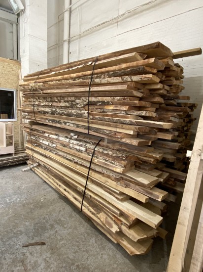 Доска столярная. Береза. Длина 2 - 3,2 м, толщина 50 мм