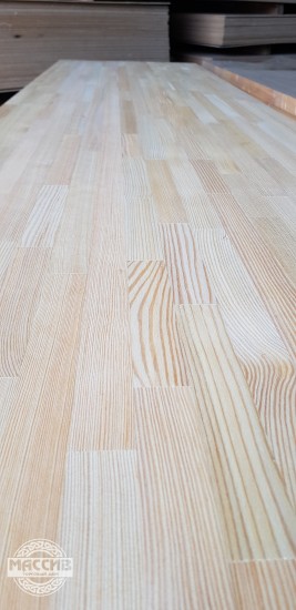 Мебельный щит Лиственница 40*800*3000 сращенный АА